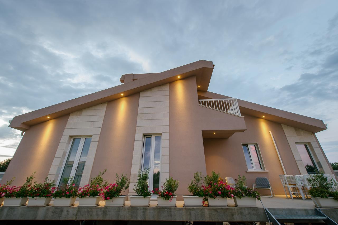 Bed and Breakfast Barokhouse Scicli Esterno foto